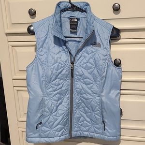 CLEARANCE /Make an offer! The North Face Vest Sz S